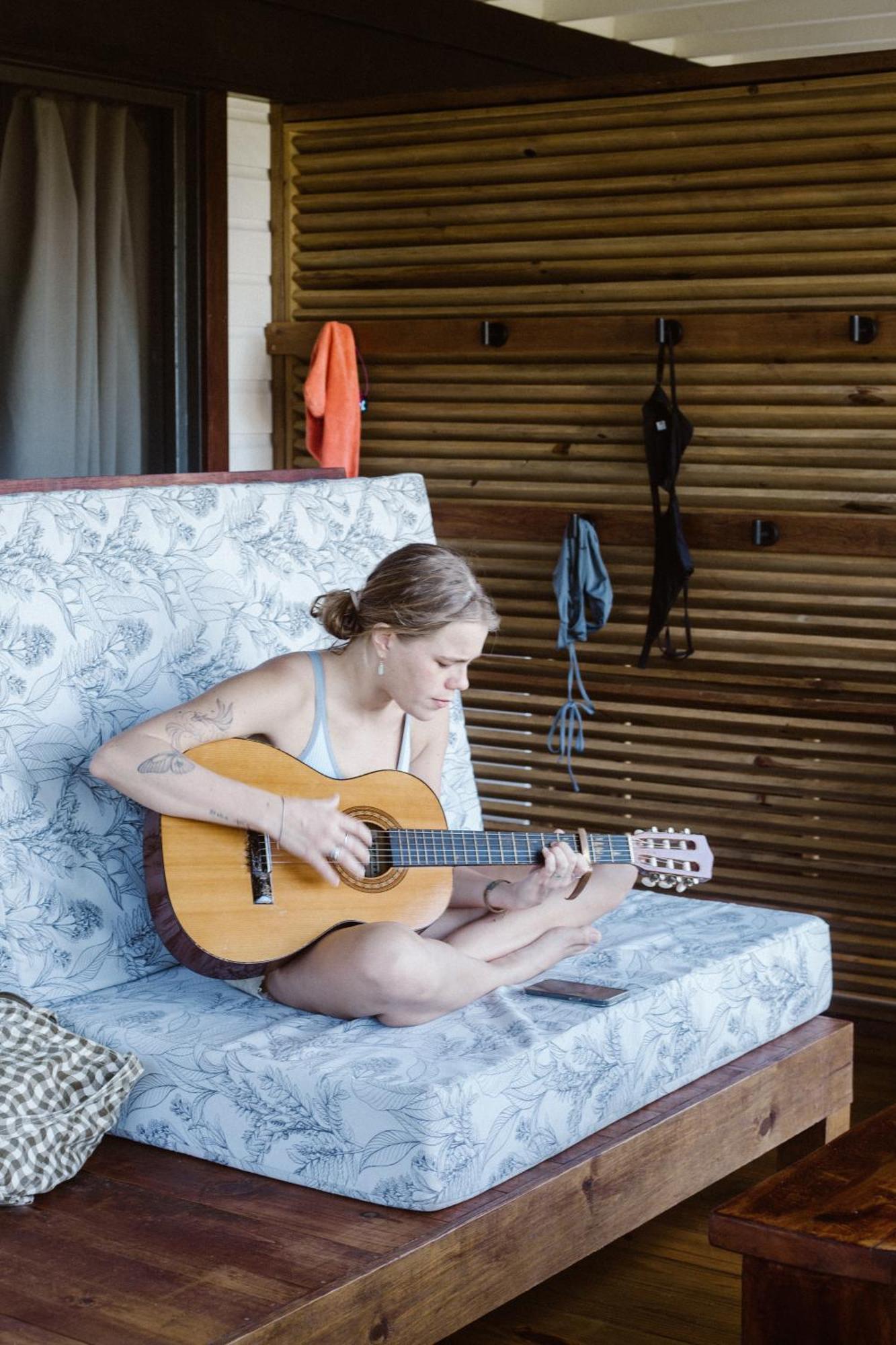 Roam Yoga & Wellness Lodge Bocas Town Ngoại thất bức ảnh